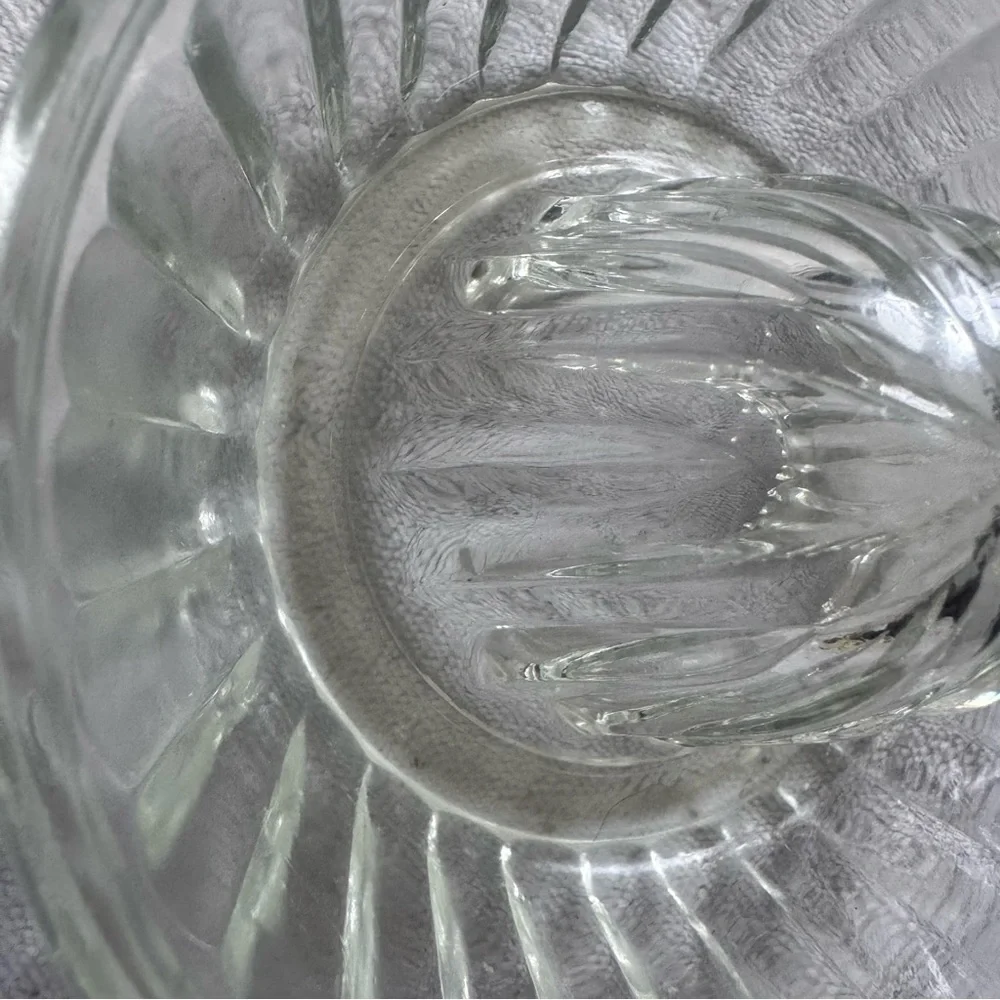 Vintage Hazel-Atlas Criss-Cross Glass‎ Juicer Reamer 1930s Era Depression Glass